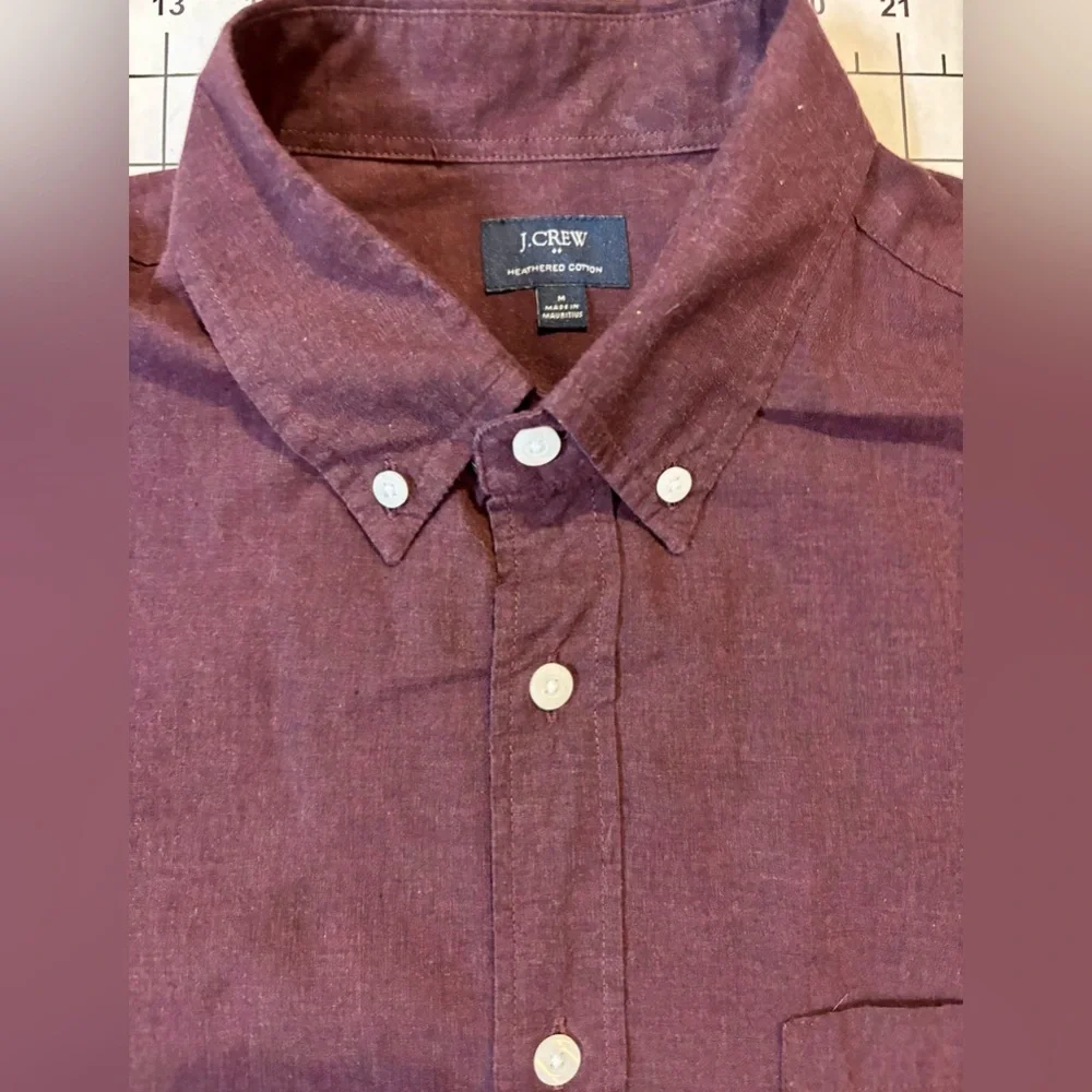 J. Crew Men’s Medium Maroon Heathered‎ Cotton Button Down Shirt